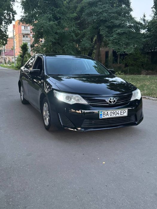 Продам  або обміняю Toyota Camry 50 USA
