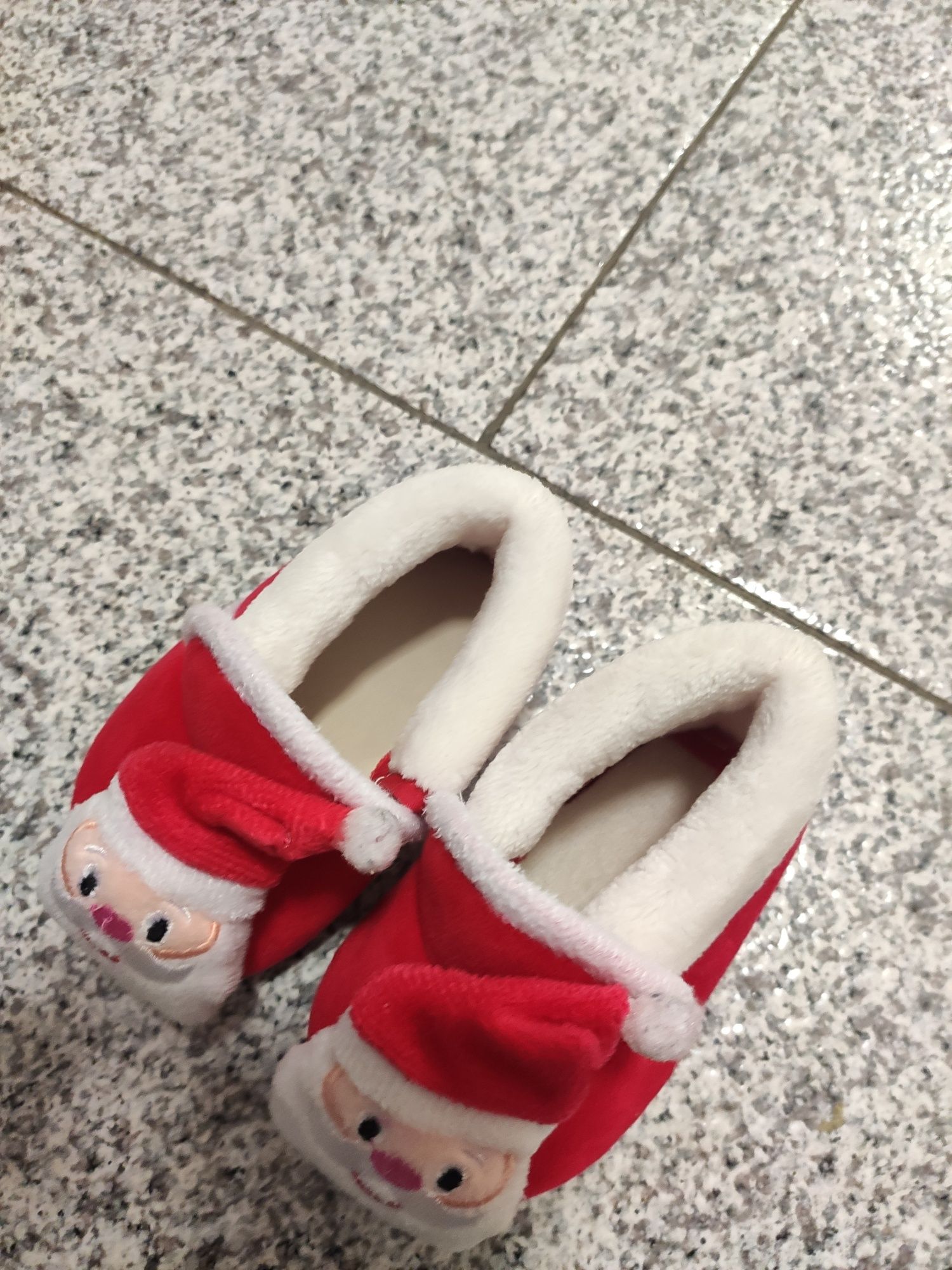 Pantufas bebé Pai Natal tamanho 18