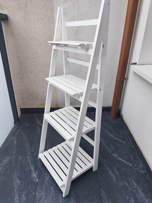 Biała stojąca półka biała