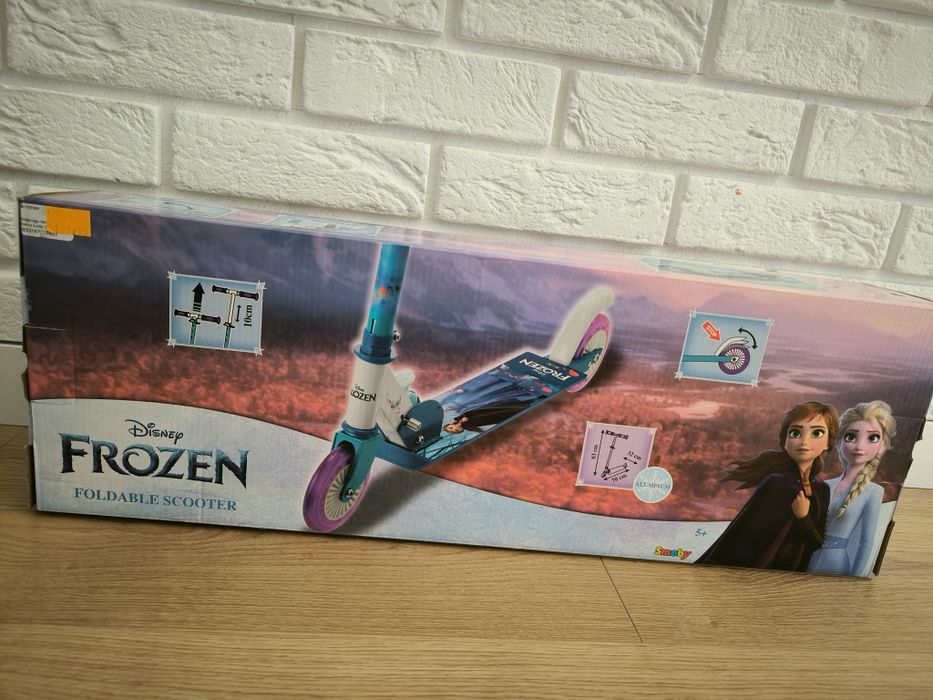 Hulajnoga dla dzieci SMOBY Kraina Lodu.
Stan bardzo dobry. Orginalne o
