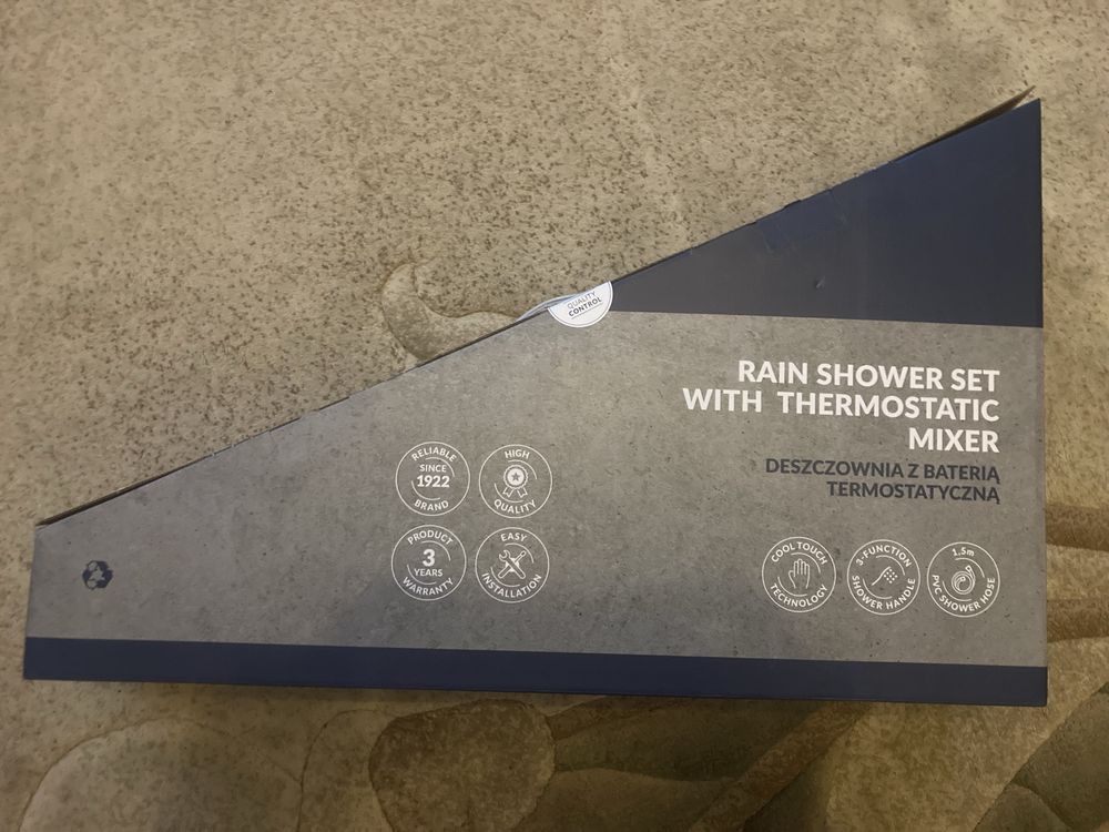 Deszczownica z bateria termostatyczna Luna New