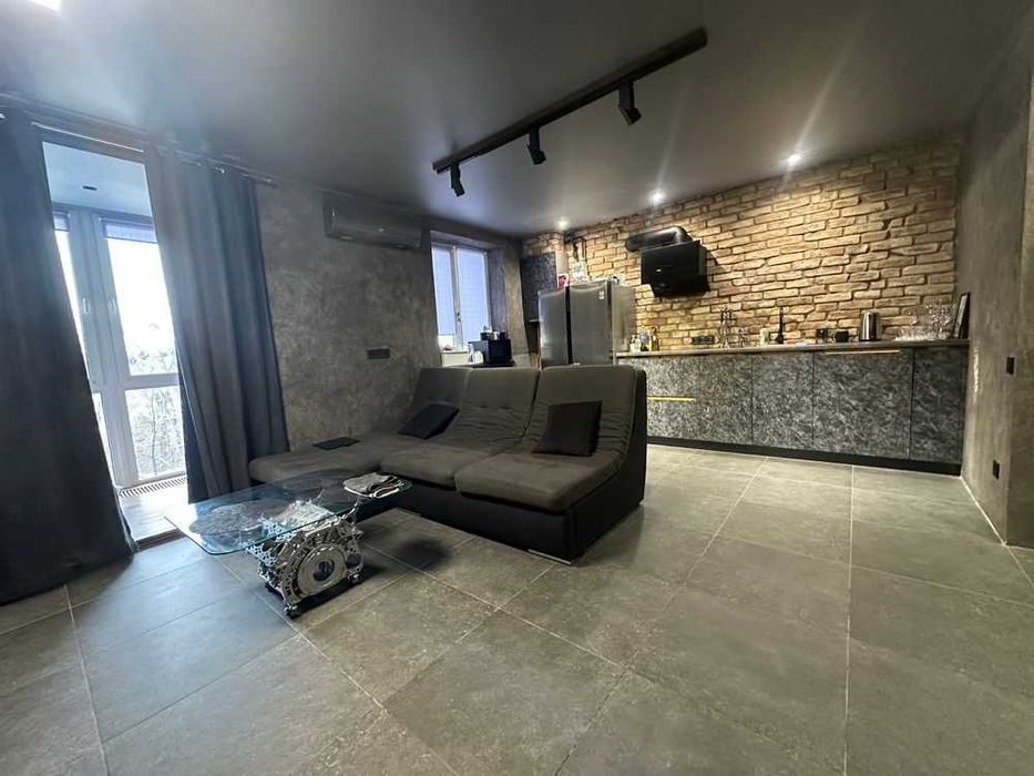 ТЕРМІНОВО! ТОП! Продаж шикарної 2к квартири р-н Озерна id 37092