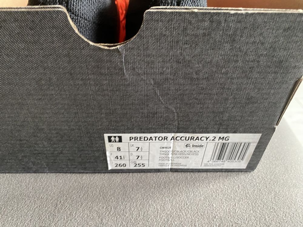 Adidas Predator ACCURACY.2 MG 41 1/3