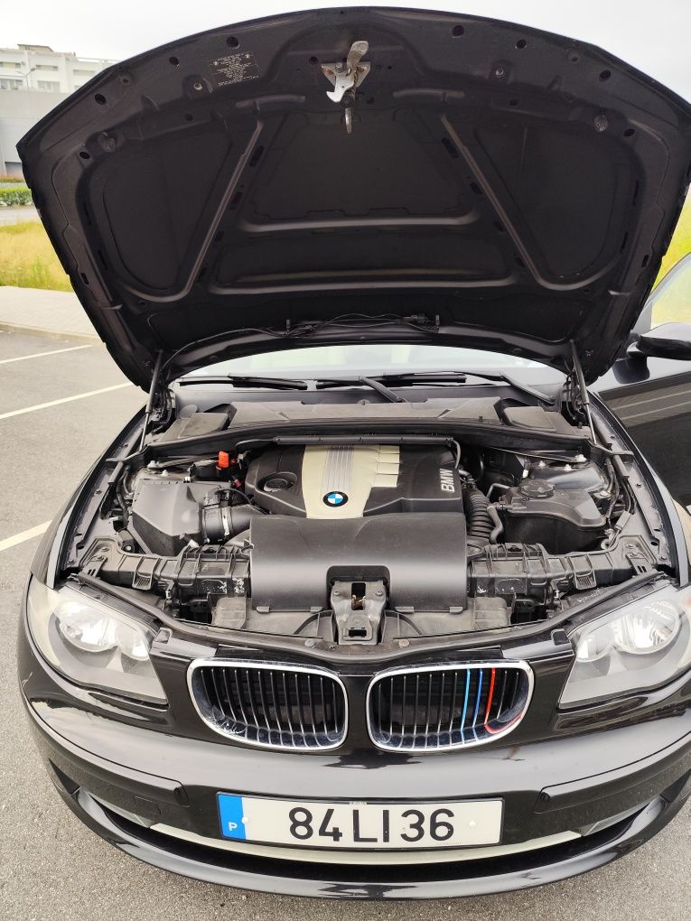 BMW 118D 2.0 Diesel - Excelente Estado COMO NOVO
