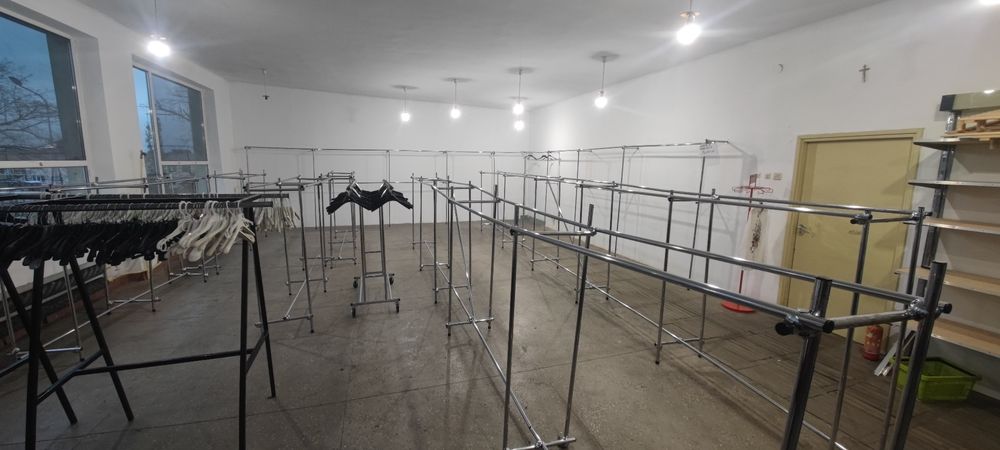 Wyposażenie sklepu odzieżowego