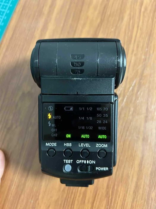Lampa błyskowa Sony HVL-F42AM + Adapter na nowe body (Gratis!)