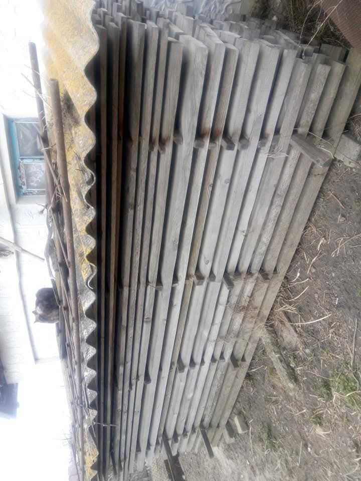 Продам будинок з буд матеріалами