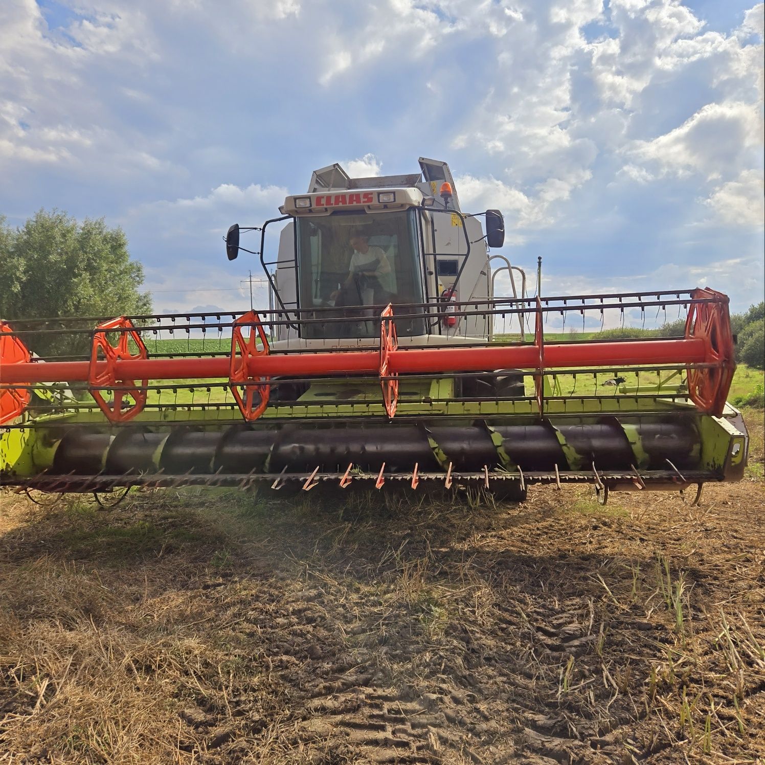 Свіжий lexion 460