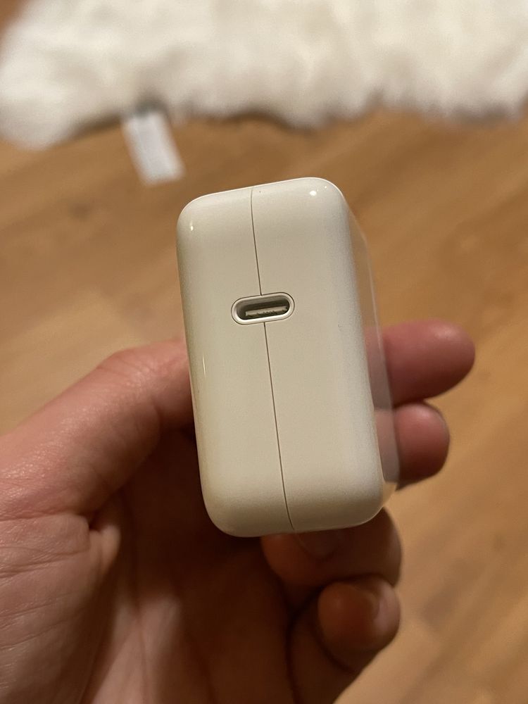 ładowarka sieciowa APPLE USB-C Power Adapter,