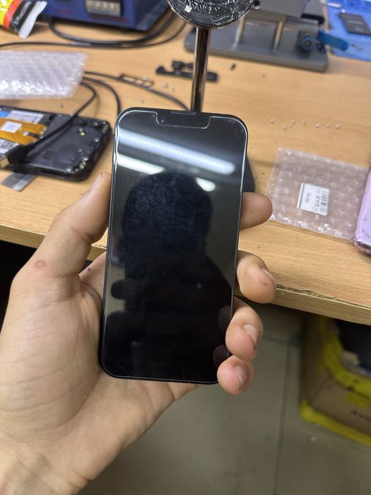 Дисплей iPhone 13 Mini