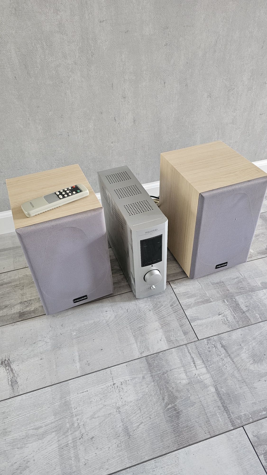 Колонки Microlab PRO 1