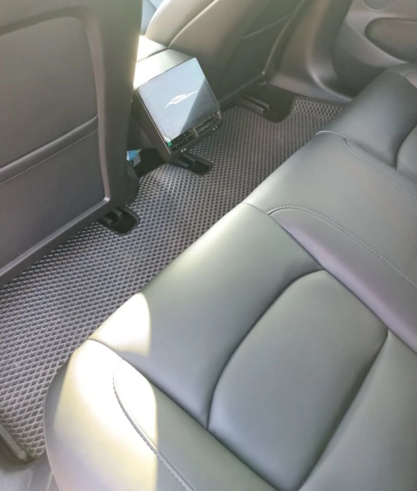 Tesla Model 3 Performance 82.5 kWh (510 к.с.) AWD