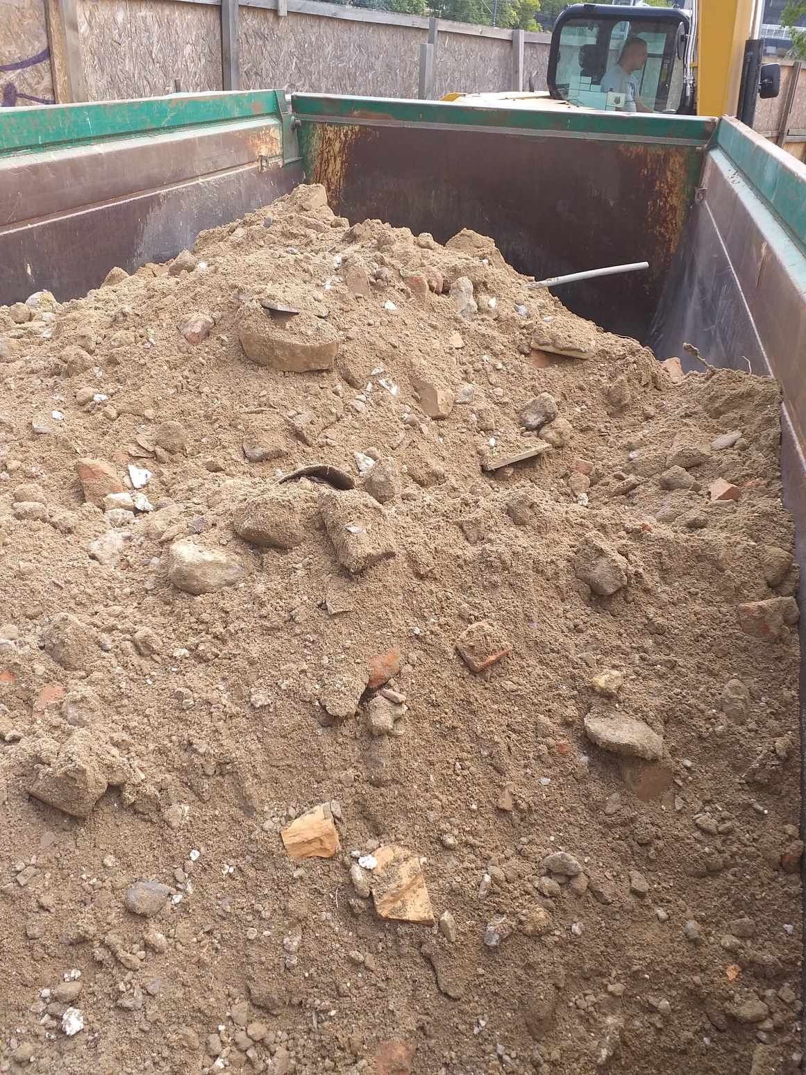Ziemia Gruz glina na podniesienie podwyższenie utwardzenie terenu