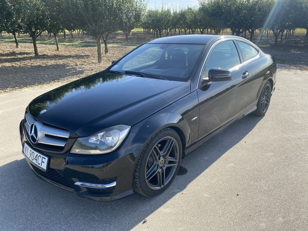 Mercedes C180 W204 coupe Edition 1