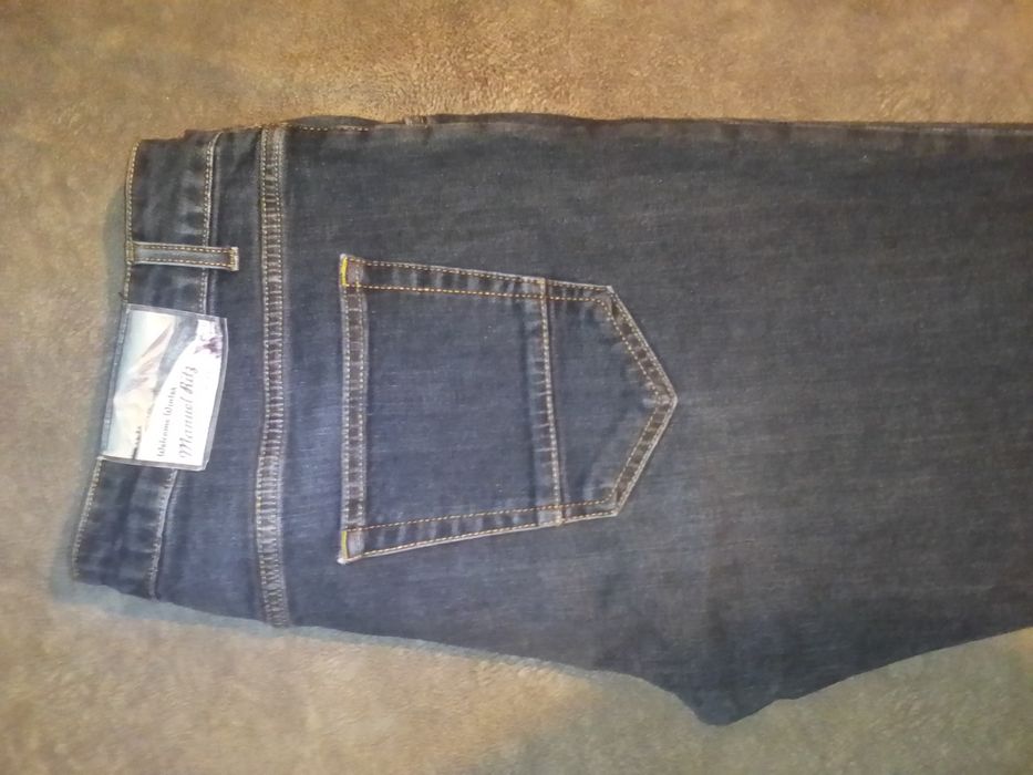 Черные Джинсы пр-во Италия.