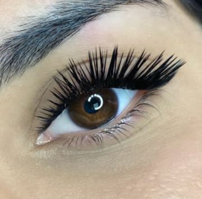 Нарощування  вій Борисполь всі об'єми