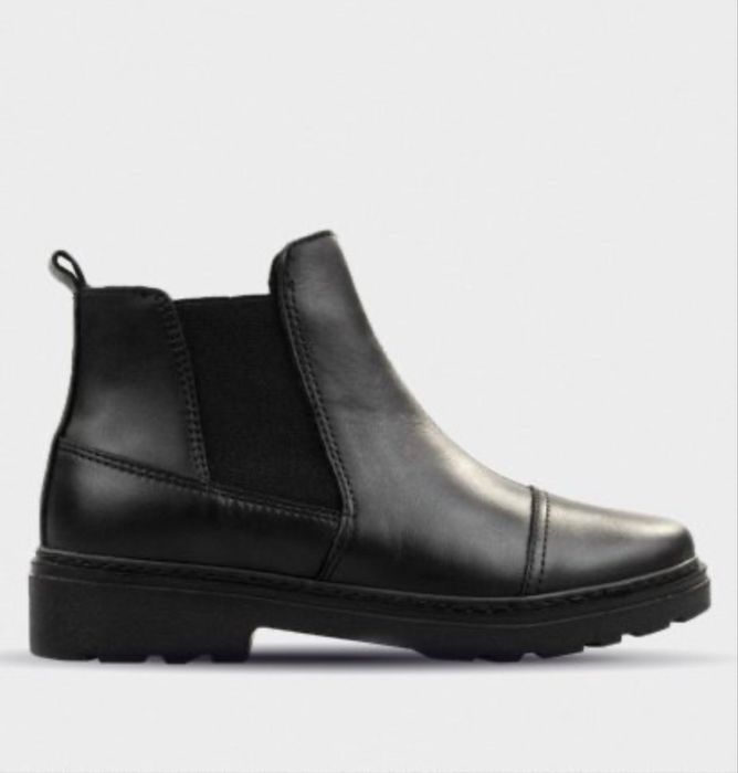 Челсі жіночі ботинки сапожки демі натуральна шкіра Braska