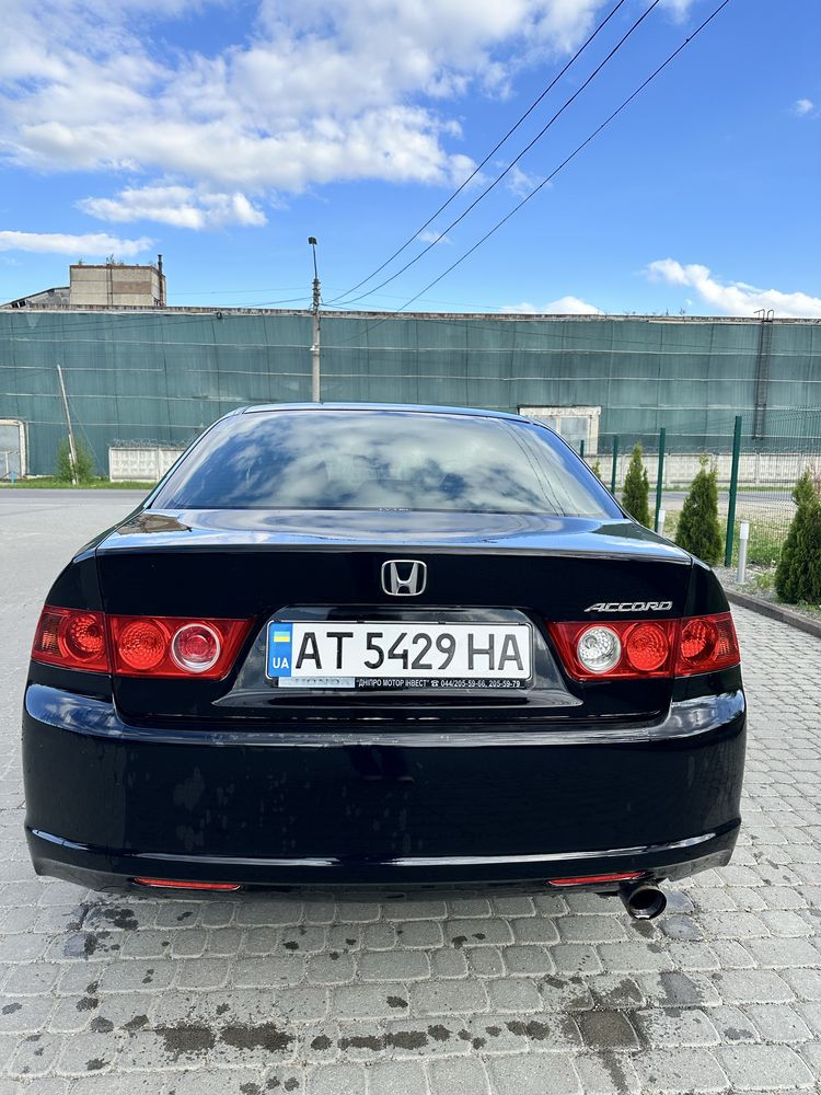 Автомобіль Honda accord