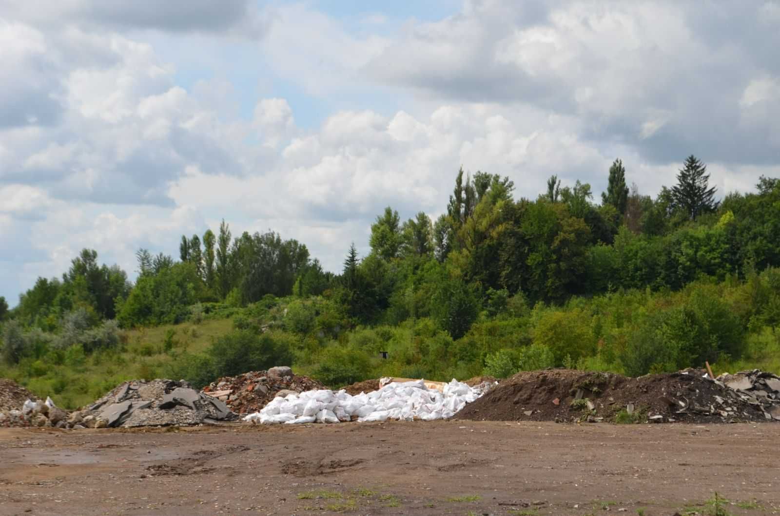 Земля під комерцію 3га. Перша лінія!