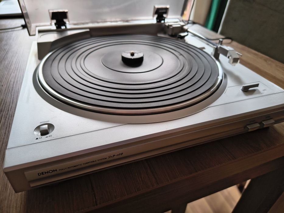 Gramofon Denon DP-29F