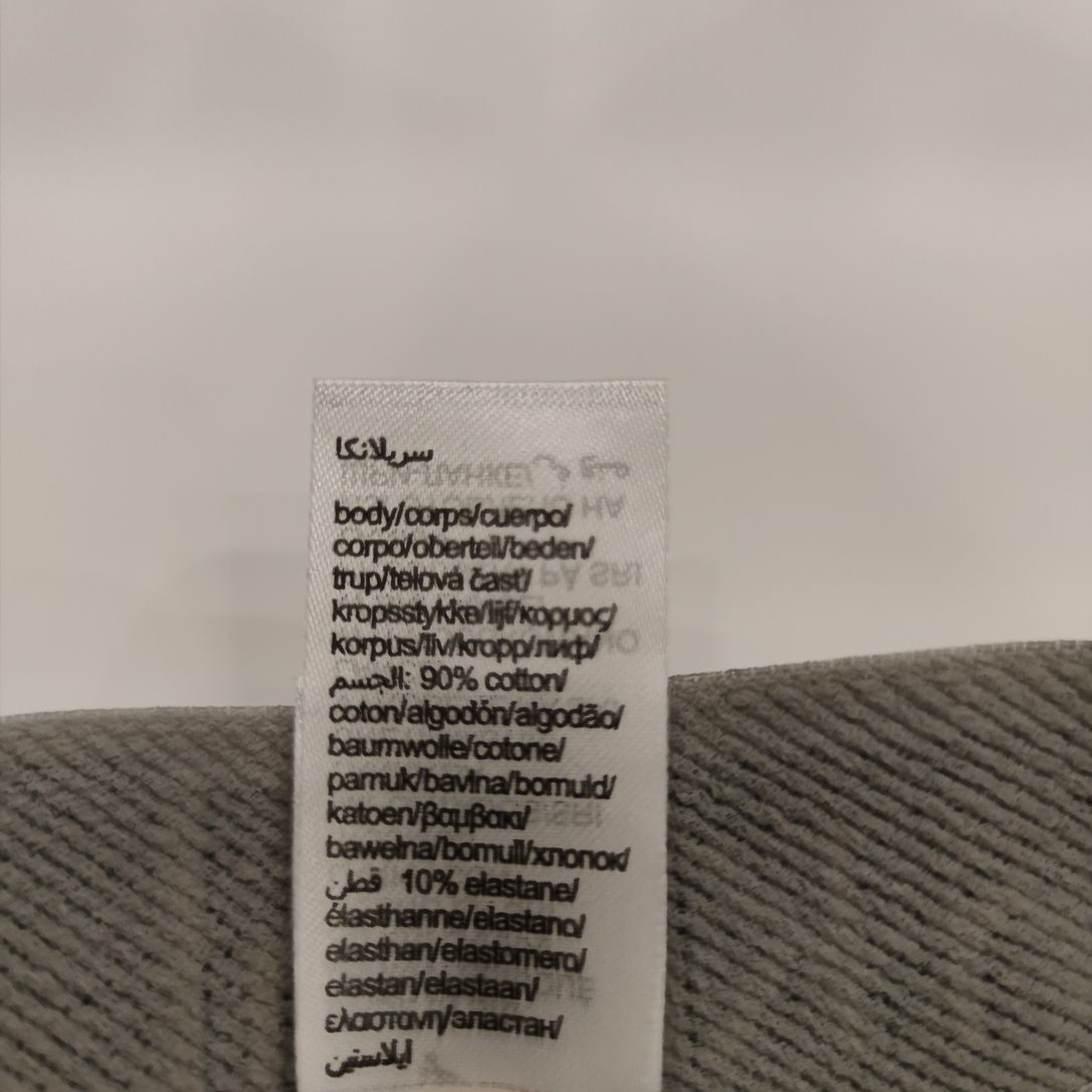 Stringi thong Calvin Klein z logo z przodu i z tyłu. Nowe, a TANIEJ!