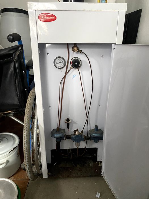 Продам котел Рівнетерм 32