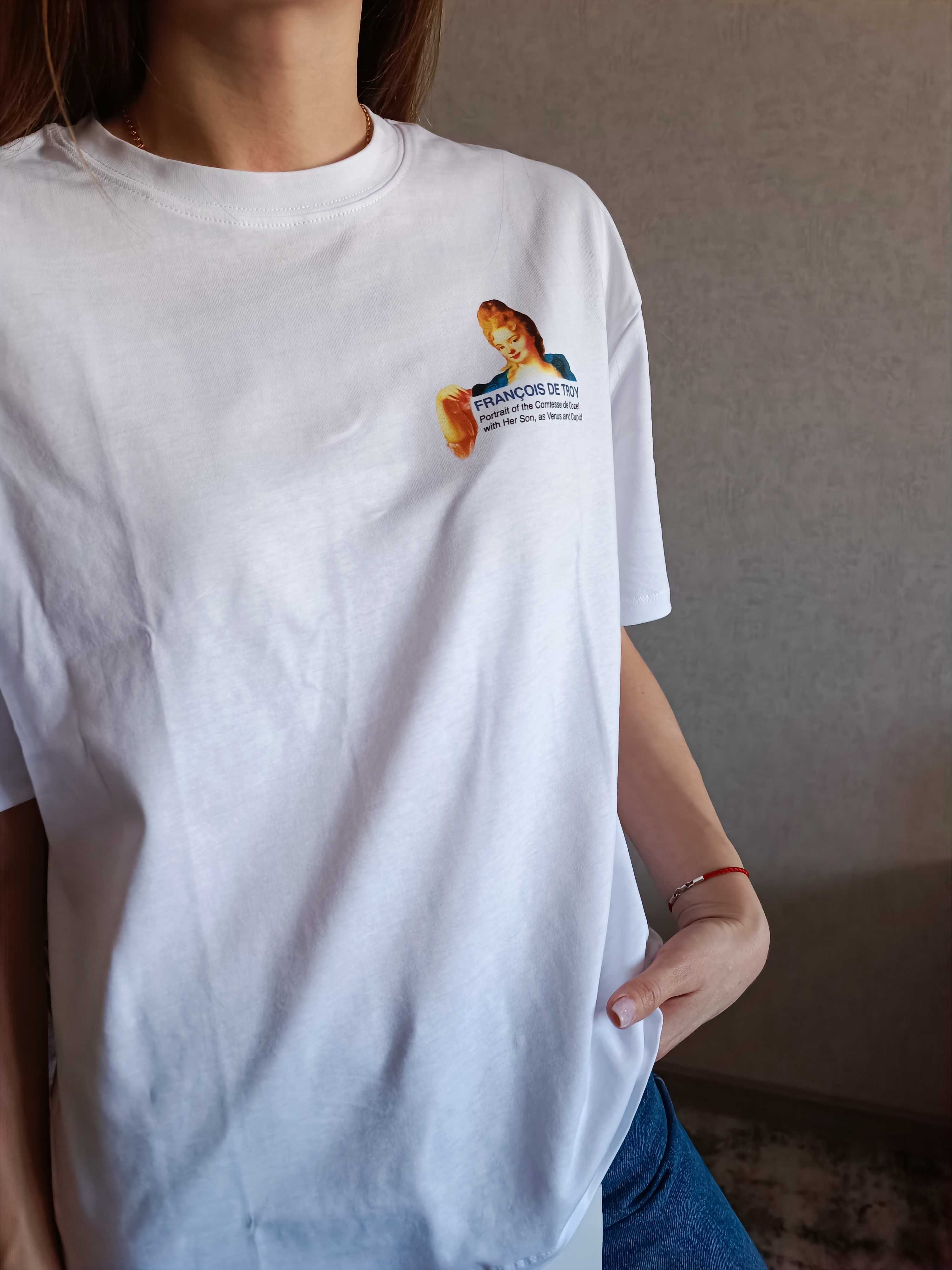 Стильна оверсайз футболка Zara з мега крутим принтом в наявності прінт