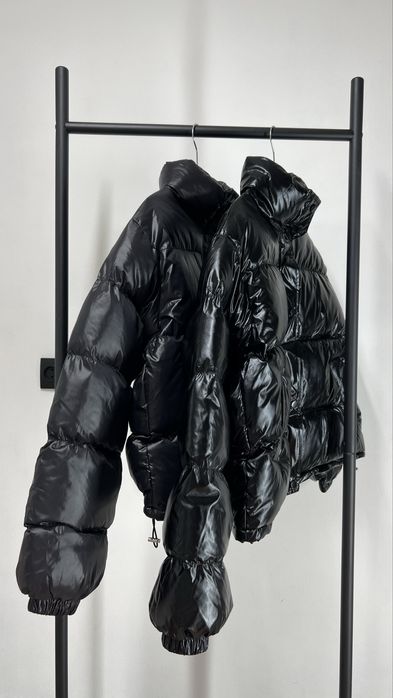 Базова пуфер куртка жіноча матова глянцева лак