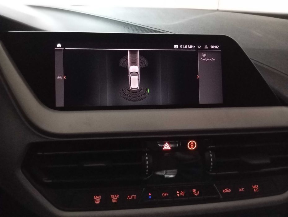 BMW 118i 140cv de garagem