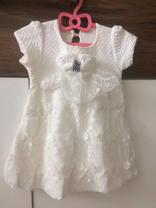 Плаття на дівчинку