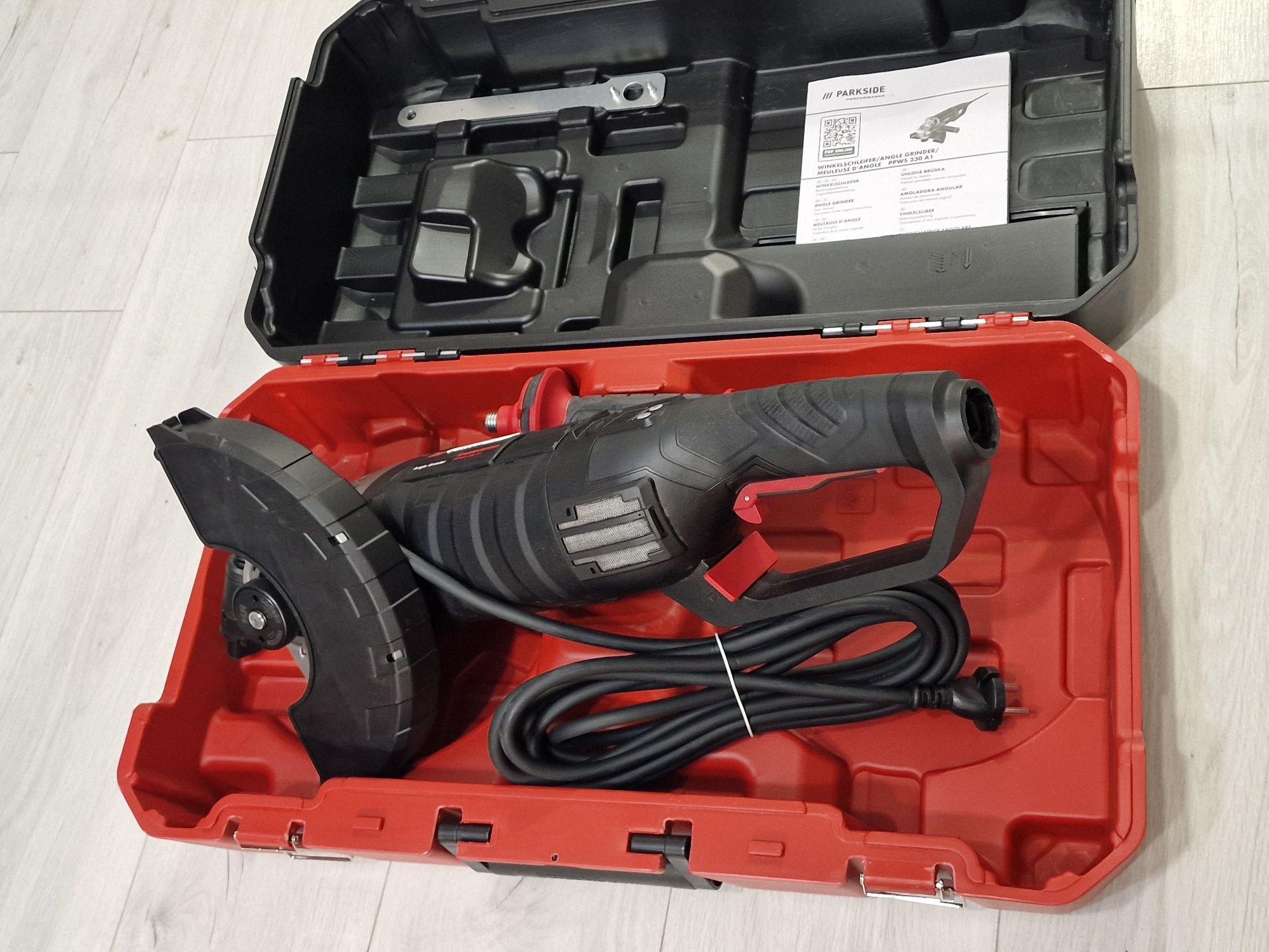 Szlifierka kątowa Parkside Performance PPWS 230 A1