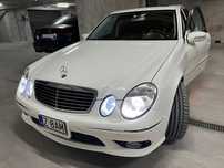 Mercedes-Benz Klasa E Mercedes E55 AMG z niskim przebiegiem – stan idealny
