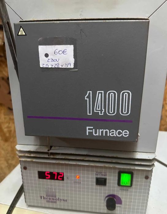 Mufla ou forno eletrico 230V a funcionar pouco uso