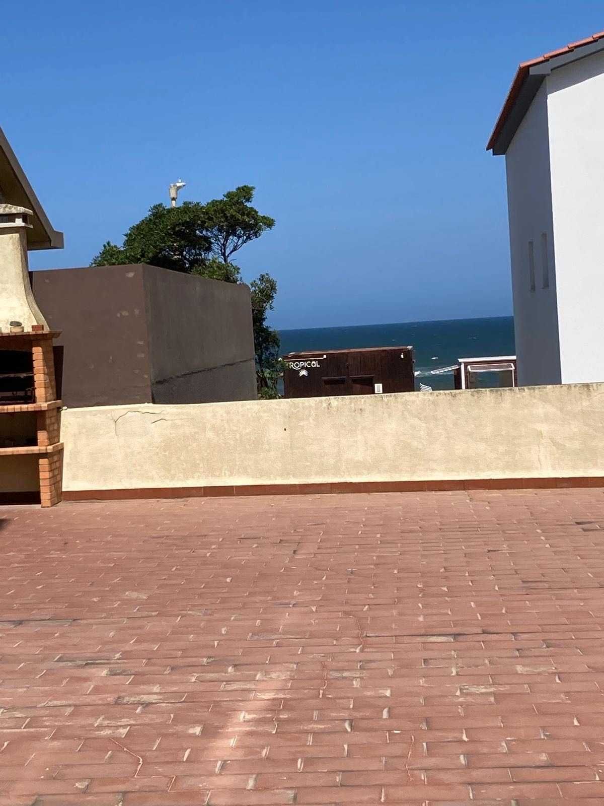 Apartamento T1 com Terraço e garagem