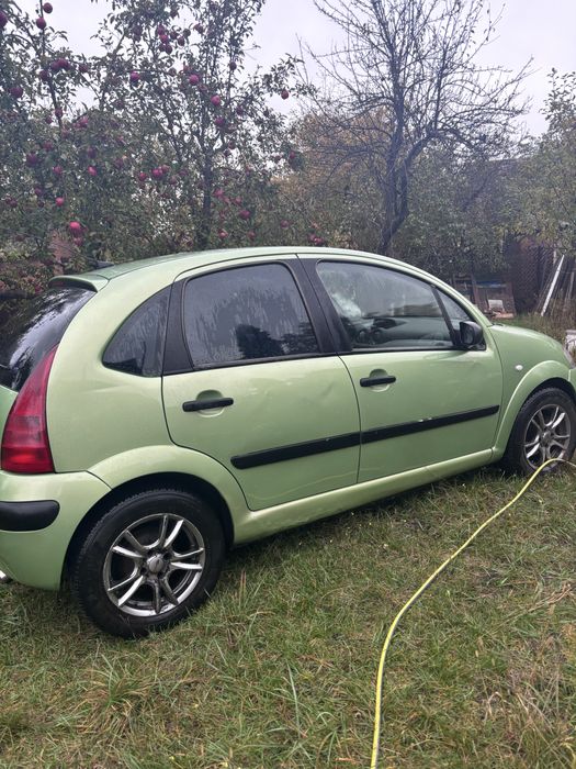 Citroen C3,хечбек.