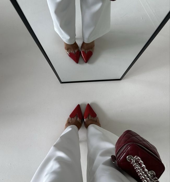 Alaia туфли мюли с сердцами 36р красные