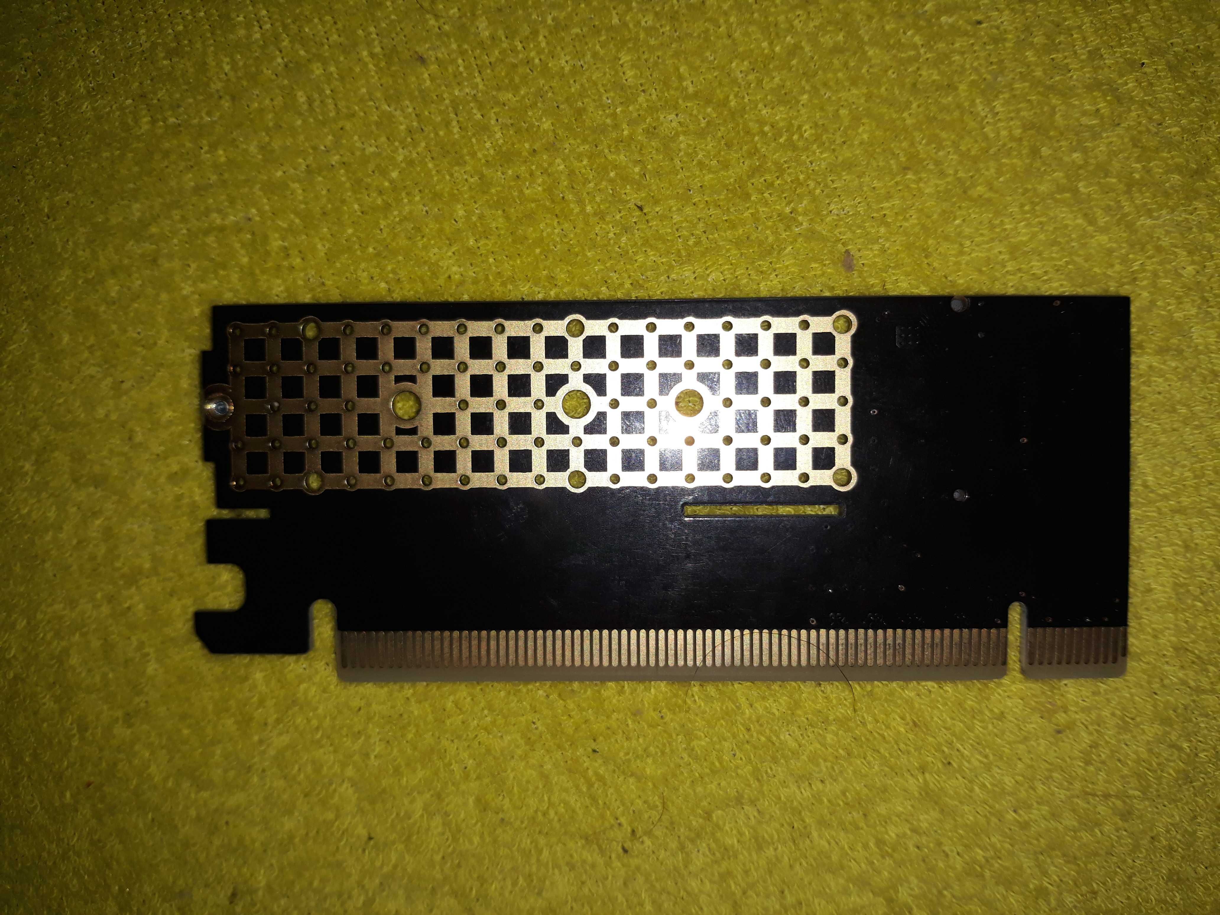 Adapter ROHS PCIe 4.0 x 16 NVMe M2 klucz M