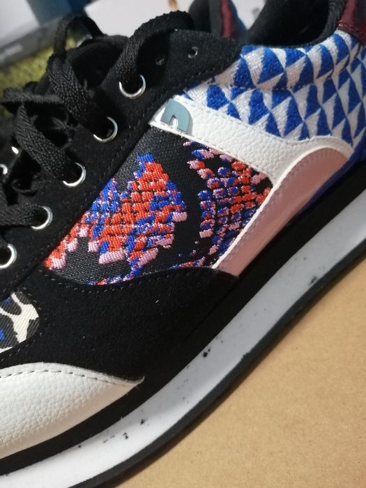 Sapatilhas Gioseppo Novas