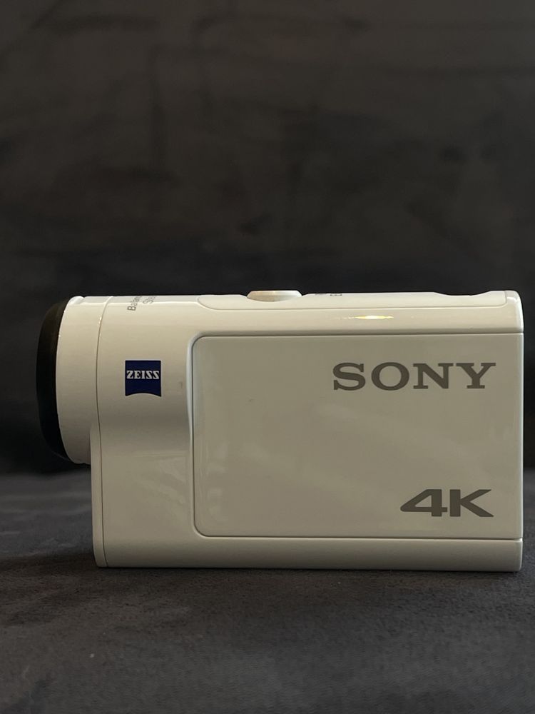 Sony x3000R 4K action camera