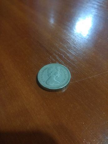 Фунт стерлинг монета