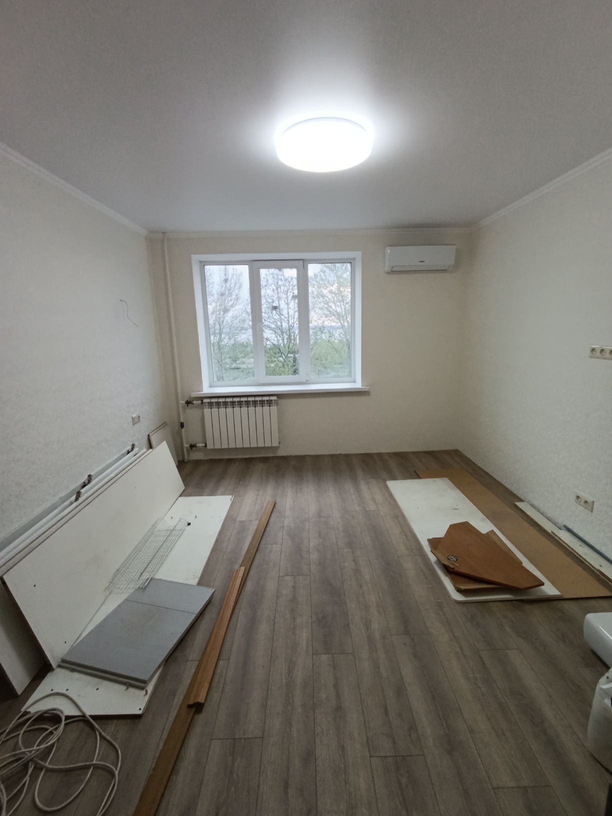 Продаю 2 ком.кв. Соляные 4/9, кирпич, 53/31/10