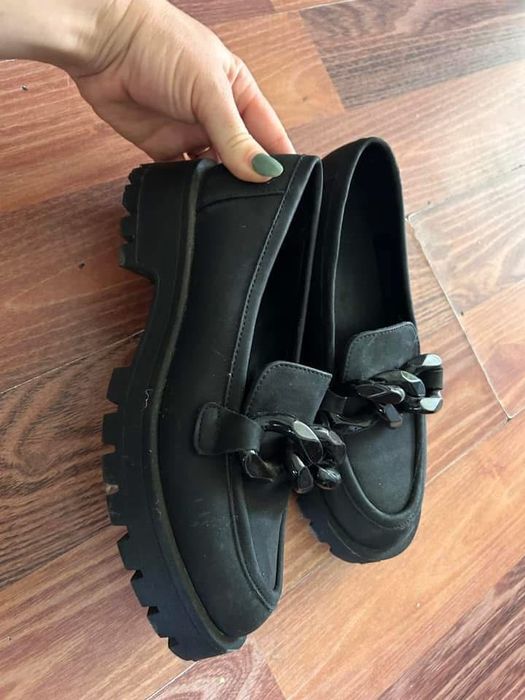 Взуття жіноче весна