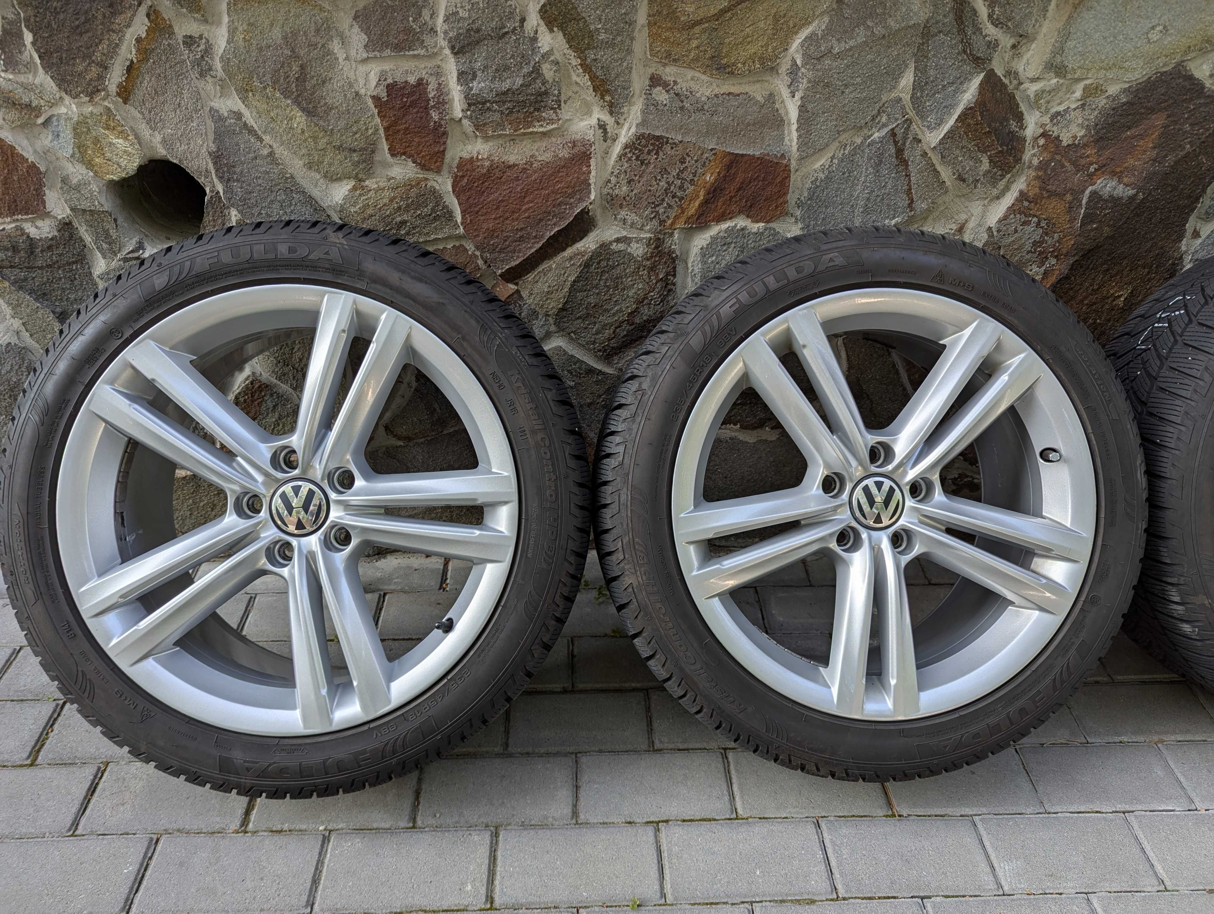 Оригінальні диски Passat 8Jx18H2 ET48 5x112 + Fulda 235/45 R18 1шт
