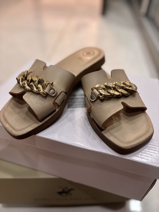 Шльопки жіночі 37