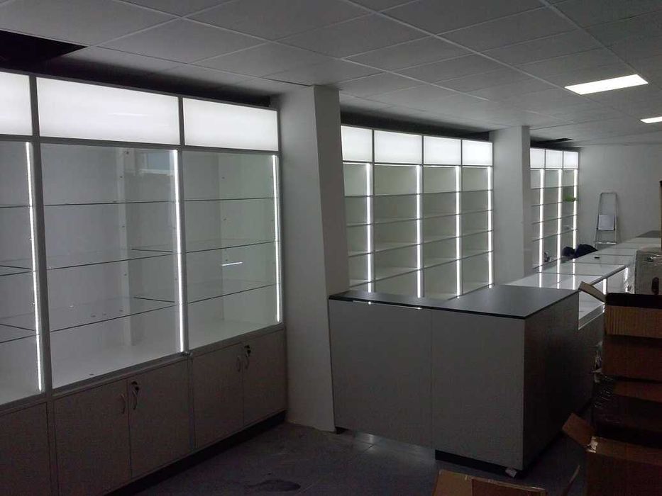 sklep meble sklepowe stoisko handlowe wyspa gabloty lady CAŁA POLSKA