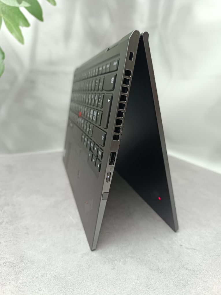 Ноутбук-трансформер Lenovo ThinkPad X1 Yoga G4/i5-8365/16/512/14"/FHD