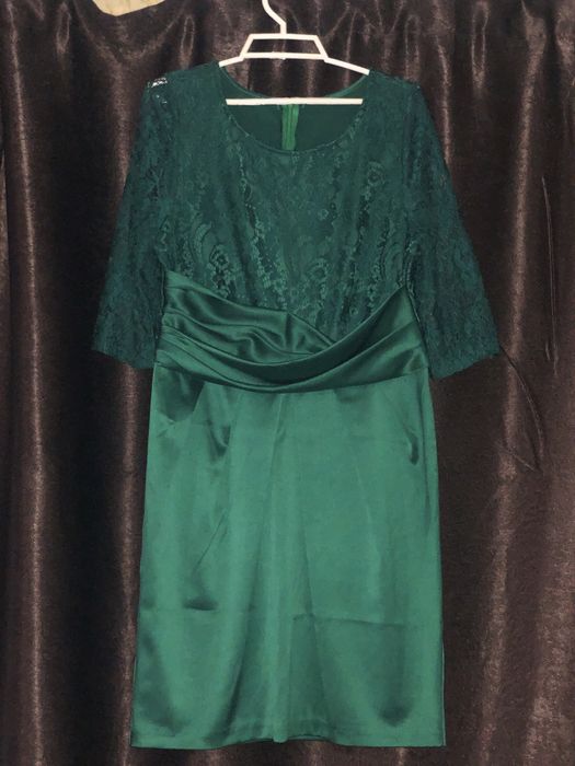 Жіноча сукня відміний стан