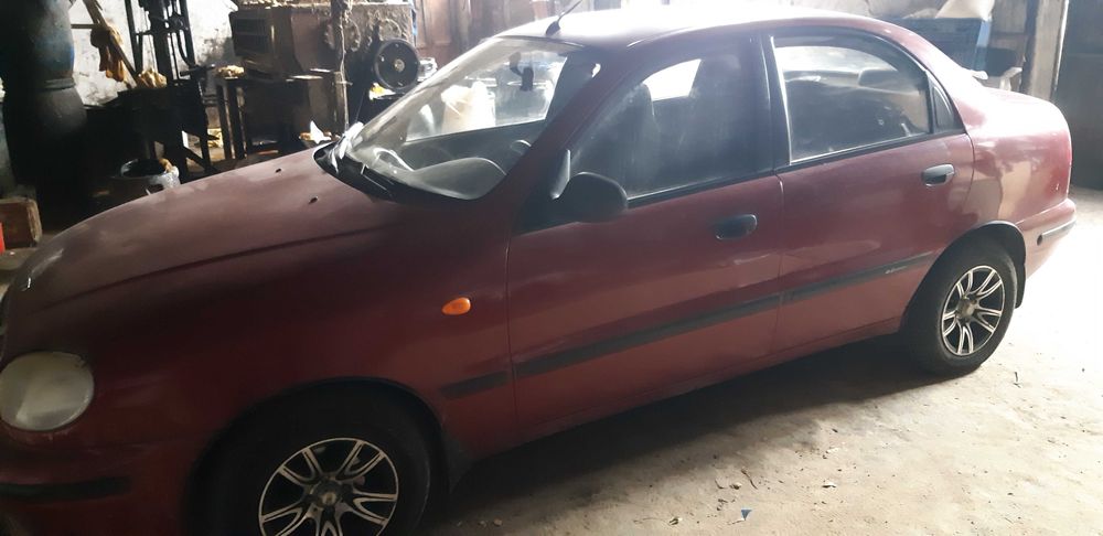 Дэу Ланос  1.5, 8v
