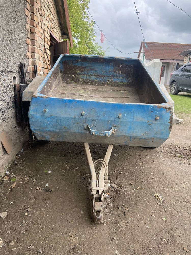 Причіп  легковий