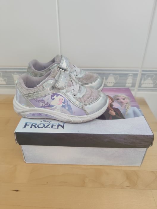 Ténis frozen menina